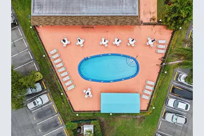 10402  Sunrise Lakes Blvd, Unit #104, Sunrise, FL 33322 - Photo 24