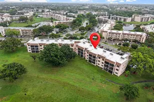 10402 Sunrise Lakes Blvd, Sunrise, FL 33322 - Photo 22