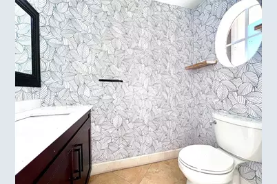 2314  Johnson St, Unit #23D, Hollywood, FL 33020 - Photo 16