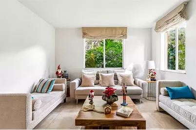 787 NW 91st Ter, Plantation, FL 33324 - Photo 10