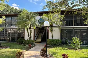 9384 S Belfort Cir, Fort Lauderdale, FL 33321 - Photo 8