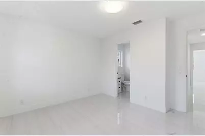 1170  Chenille Cir, Weston, FL 33327 - Photo 26