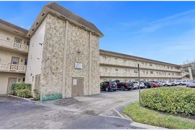 4800 NW 35th St, Unit #612, Lauderdale Lakes, FL 33319 - Photo 10