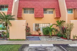 12 Meacham Ln, Tamarac, FL 33319 - Photo 1