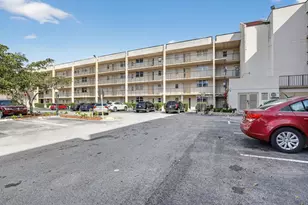 2571 Aragon Blvd, Sunrise, FL 33322 - Photo 32