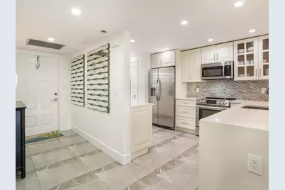 3510  Oaks Way, Unit #306, Pompano Beach, FL 33069 - Photo 12