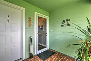 5725 Pelican Pointe Dr, Sebastian, FL 32958 - Photo 10