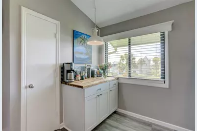 5725  Pelican Pointe Dr, Unit #4, Sebastian, FL 32958 - Photo 24