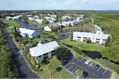 5725  Pelican Pointe Dr, Unit #4, Sebastian, FL 32958 - Photo 58