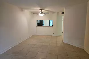 5583 Courtyard Dr, Margate, FL 33063 - Photo 12