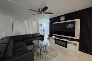 3400 Blue Lake Dr, Pompano Beach, FL 33064 - Photo 4