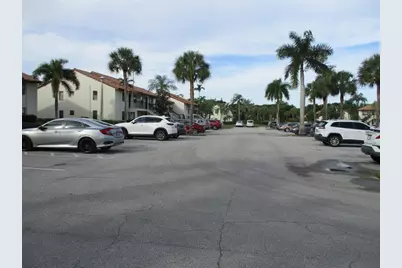 22040  Palms Way, Unit #205, Boca Raton, FL 33433 - Photo 4