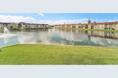 8880  Sunrise Lakes Blvd, Unit #209, Sunrise, FL 33322 - Photo 28