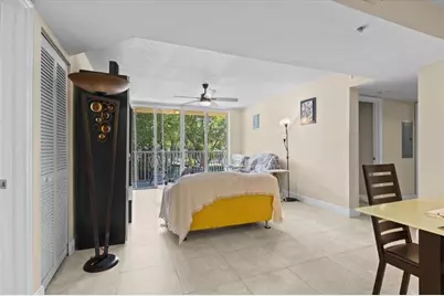 609 E Sheridan St, Unit #207, Hollywood, FL 33004 - Photo 4