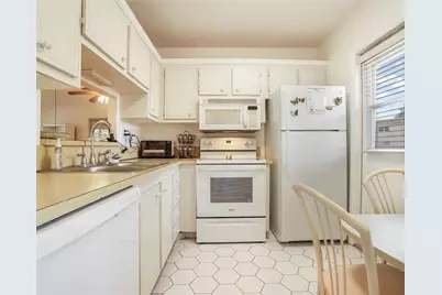 3500 NW 48th Ave, Unit #513, Lauderdale Lakes, FL 33319 - Photo 2