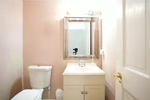 140 Royal Palm Ct, Plantation, FL 33317 - Photo 28