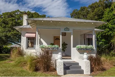 1645  34th Ave, Vero Beach, FL 32960 - Photo 2