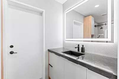 1725 NE 23rd Avenue, Fort Lauderdale, FL 33305 - Photo 32