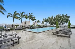 2960 NE 207th St, Miami, FL 33180 - Photo 36