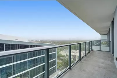 2960 NE 207th St, Unit #1108, Miami, FL 33180 - Photo 2