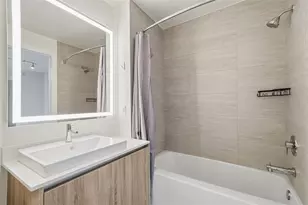 2960 NE 207th St, Miami, FL 33180 - Photo 8