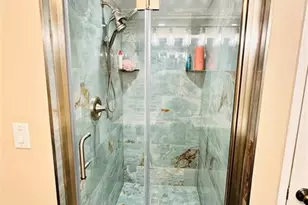 2200 S Cypress Bend Dr, Pompano Beach, FL 33069 - Photo 14