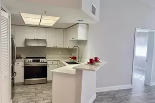 2119 SE 10th Ave, Fort Lauderdale, FL 33316 - Photo 4