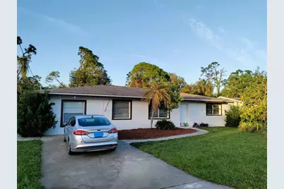 77  Cardinal Dr, North Fort Myers, FL 33917 - Photo 1