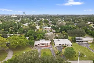5705 Harding St, Hollywood, FL 33021 - Photo 38