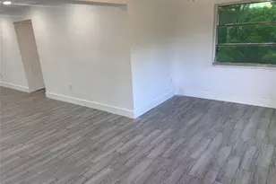 8361 NW 27th Pl, Sunrise, FL 33322 - Photo 6