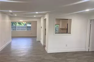 8361 NW 27th Pl, Sunrise, FL 33322 - Photo 2