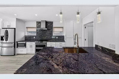 1763 NE 15th St, Fort Lauderdale, FL 33304 - Photo 2