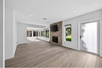 1763 NE 15th St, Fort Lauderdale, FL 33304 - Photo 8