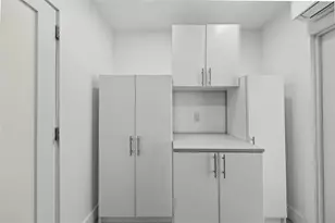 1763 NE 15th St, Fort Lauderdale, FL 33304 - Photo 36