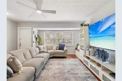 121 NW Doreen St, Port Saint Lucie, FL 34983 - Photo 4