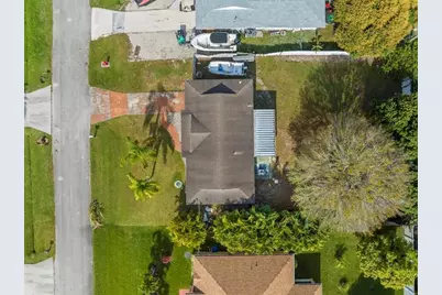 121 NW Doreen St, Port Saint Lucie, FL 34983 - Photo 38