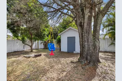 121 NW Doreen St, Port Saint Lucie, FL 34983 - Photo 34