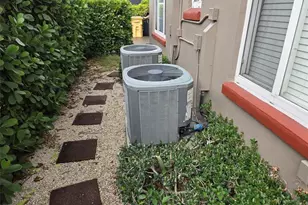 501 N J St, Lake Worth Beach, FL 33460 - Photo 6