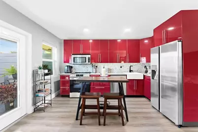 1200 NE 17th Ct, Unit #3, Fort Lauderdale, FL 33305 - Photo 4