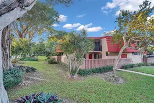 8267 Severn Dr, Boca Raton, FL 33433 - Photo 32