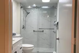 701 SW 142nd Ave, Pembroke Pines, FL 33027 - Photo 6