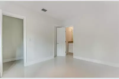 5715 NW 6th Ave, Miami, FL 33127 - Photo 6