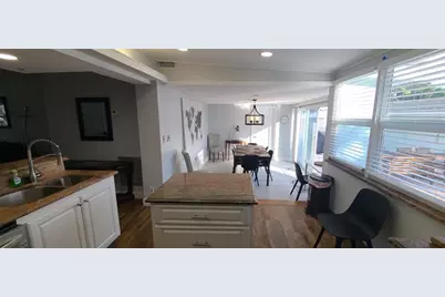 321  Mid Pines Road, Palm Springs, FL 33461 - Photo 8