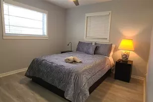 321 Mid Pines Rd, Palm Springs, FL 33461 - Photo 14