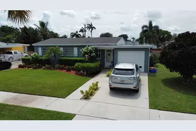 321  Mid Pines Road, Palm Springs, FL 33461 - Photo 20