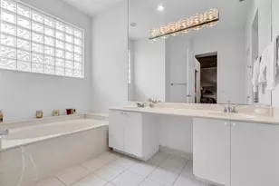 292 Canterbury Dr E, Palm Beach Gardens, FL 33418 - Photo 28