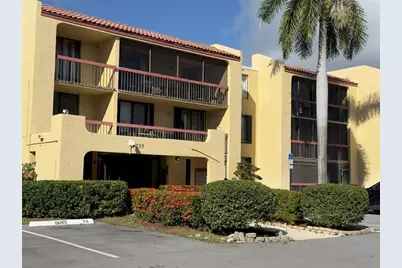 737 SE 1st Way, Unit #302, Deerfield Beach, FL 33441 - Photo 2