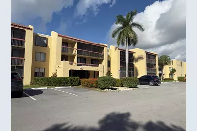 737 SE 1st Way, Unit #302, Deerfield Beach, FL 33441 - Photo 1