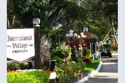 3670  Inverrary Dr, Lauderhill, FL 33319 - Photo 2