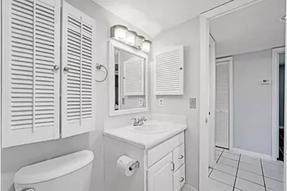 7552  Stirling Rd, Unit #213, Hollywood, FL 33024 - Photo 8